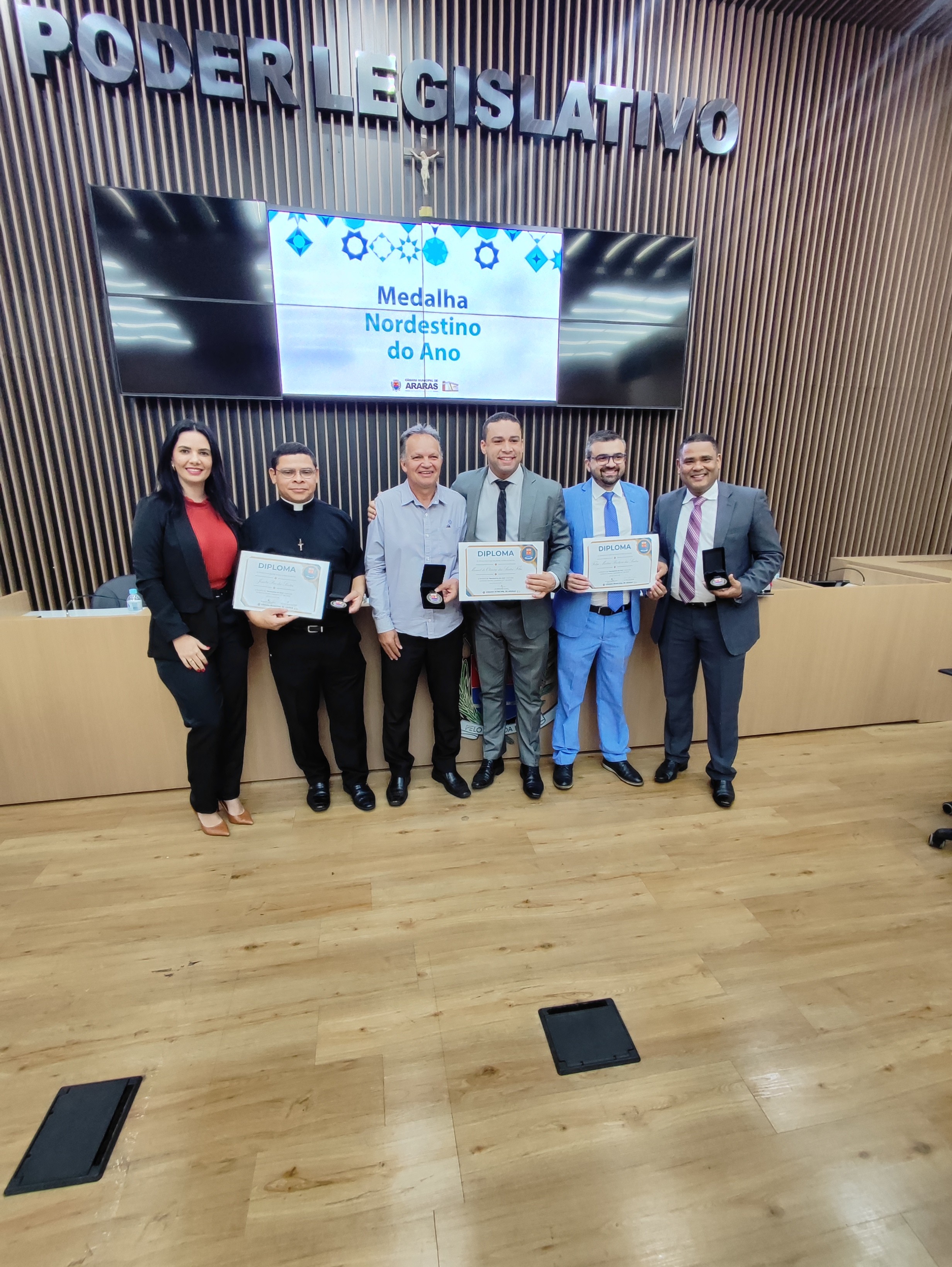 Visualize fotos 08/10/2025 Sessão Solene Medalha Nordestino do Ano