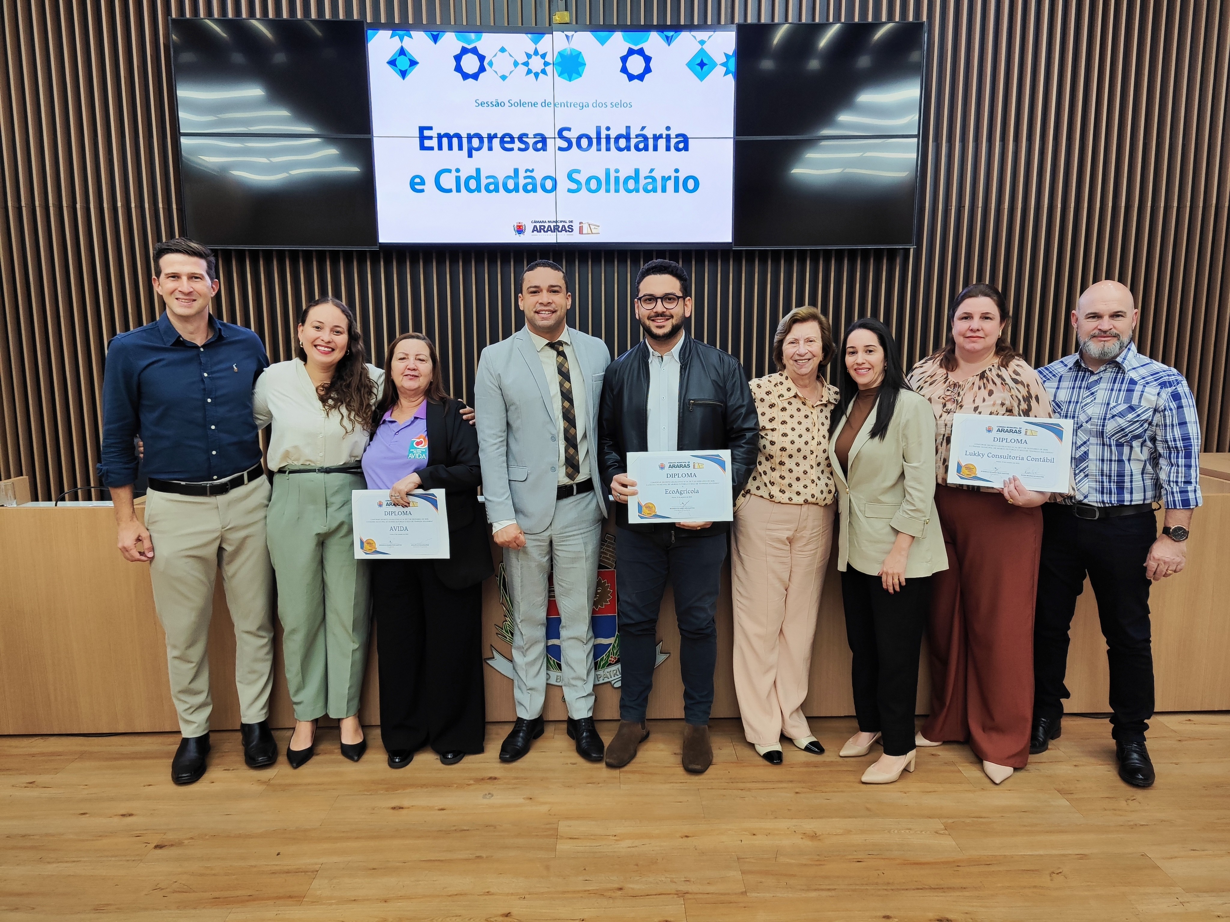 Visualize fotos 21/10/2025 Sessão Solene Empresa Solidária e Cidadão Solidário